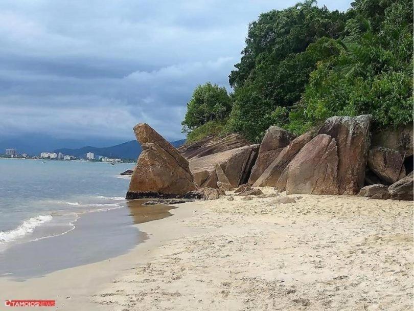 Apto Lindo 2 Dor Piscina Ar Internet 103 A Caraguatatuba Dış mekan fotoğraf